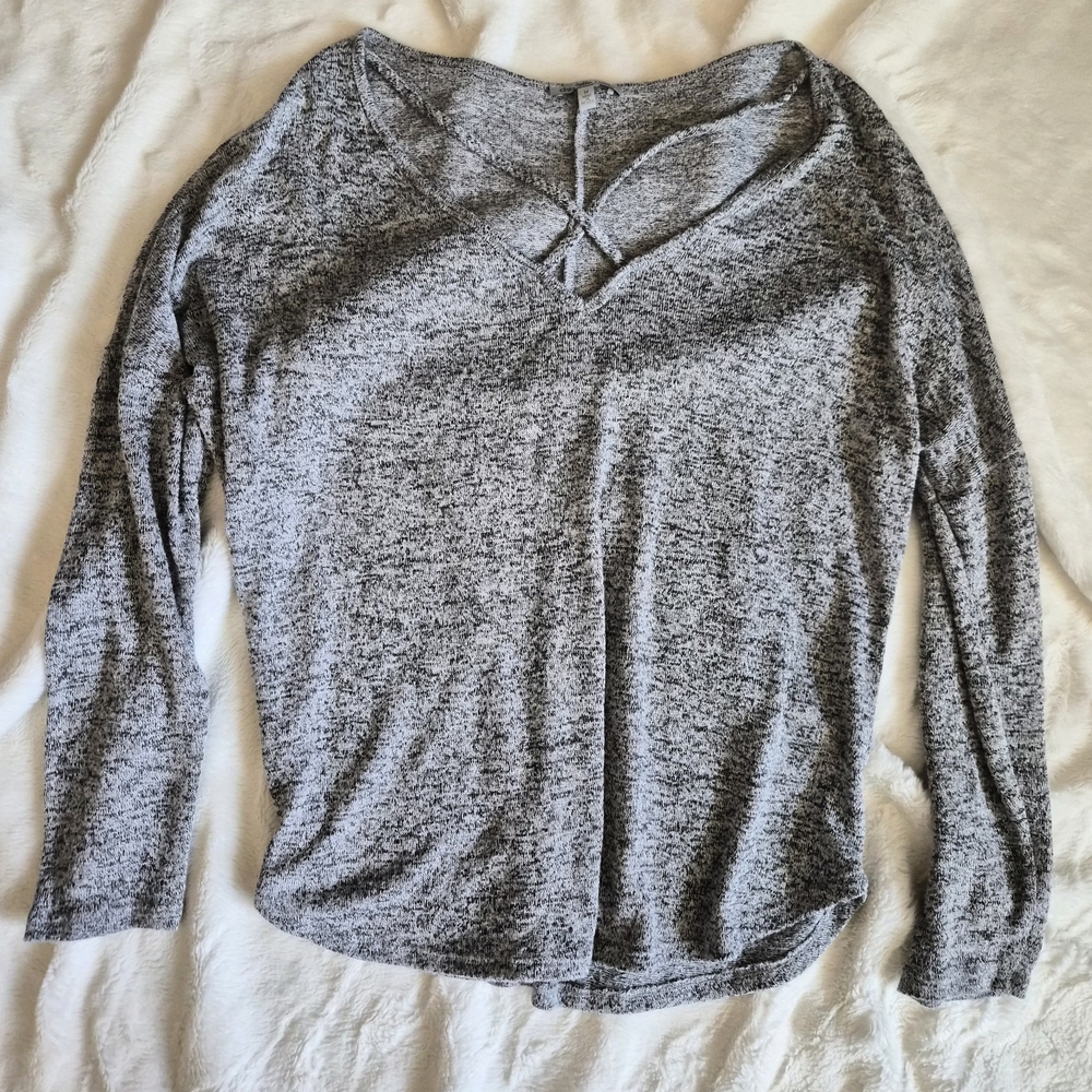 Charlotte Russe Heathered Gray Long Sleeve Top